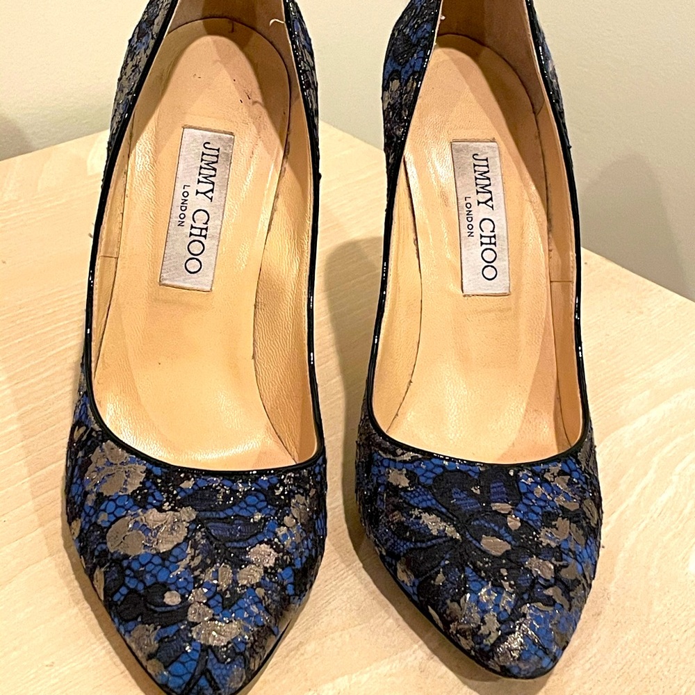 Jimmy Choo pump